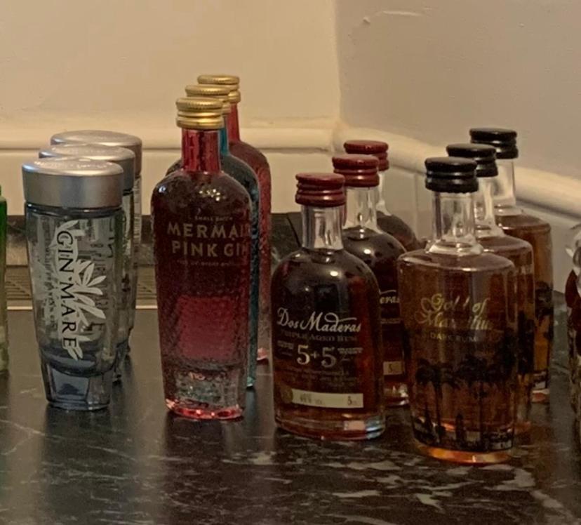 湖畔酒店 布隆 外观 照片